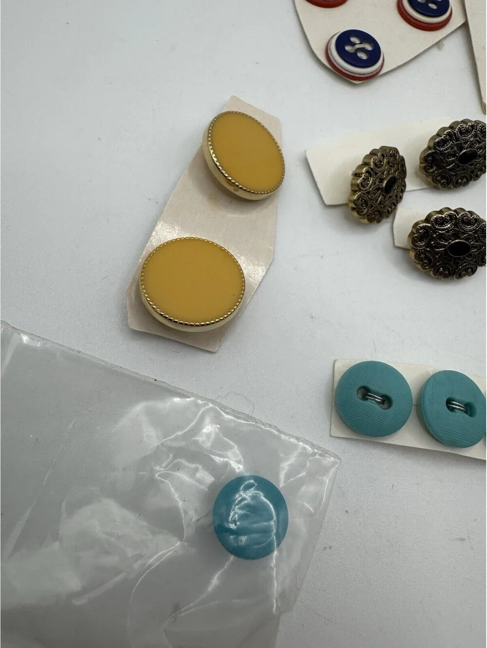Lot Of Vintage Buttons NOS Assorted Colors And Sizes